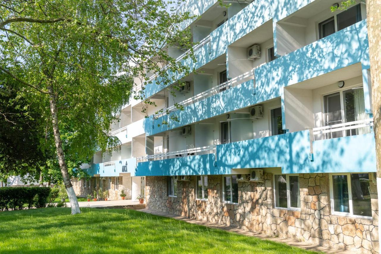 Mera Holiday Resort Venus Bagian luar foto