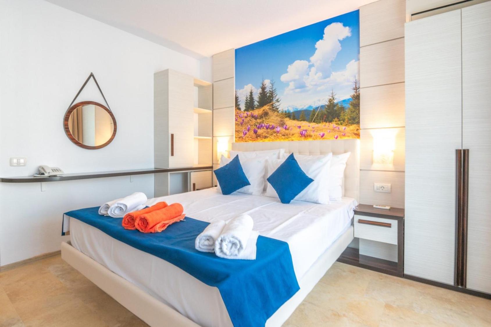 Mera Holiday Resort Venus Bagian luar foto