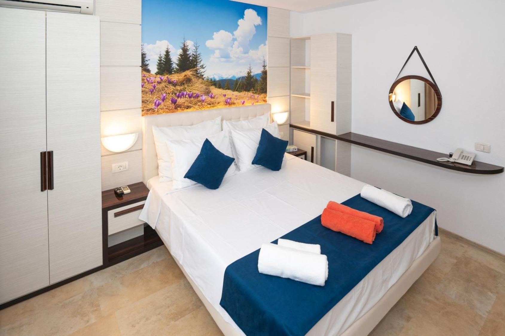Mera Holiday Resort Venus Bagian luar foto